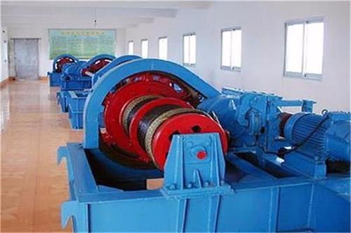 福建卷揚啟閉機工程實例